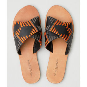 ALL LEATHER Anthropologie KELSI DAGGER Native America Tribal Sandals Slides 9.5